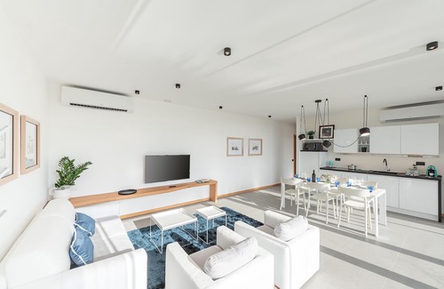Alba Villa | Villa Anna luxury and private pool in Alba