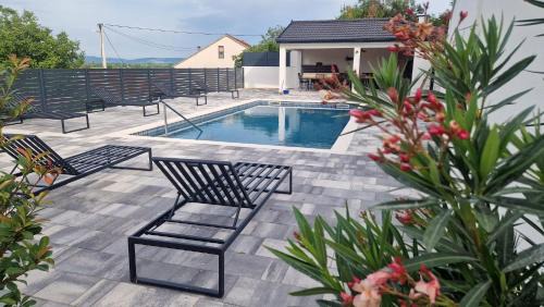 Zmijavci Villa | Villa Anna's heaven