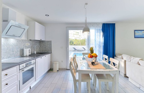 Vinjerac Villa | Villa Anna with roof terrace and pool
