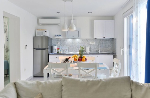 Vinjerac Villa | Villa Anna with roof terrace and pool