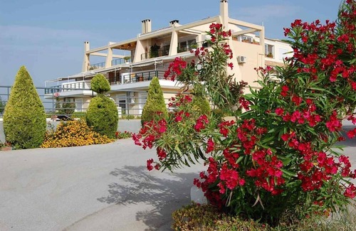 Isthmia Apartment | Villa Annabelle with swimming pool and beautiful sea view