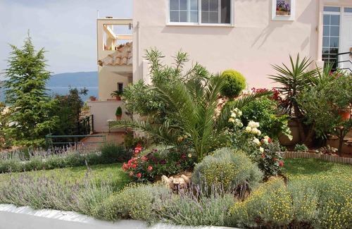 Isthmia Apartment | Villa Annabelle with swimming pool and beautiful sea view