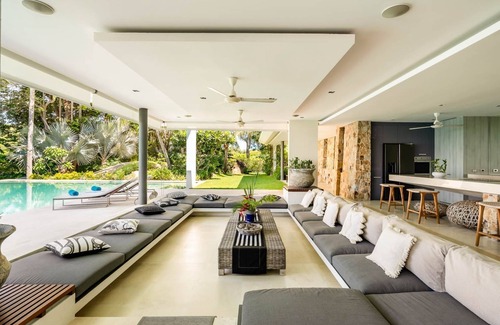 Choeng Mon Villa | Villa Anong - Five Bedroom Villa, Sleeps 10