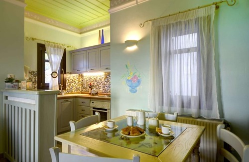 Lefokastron Villa | Villa Anthyllion in Lefokastro # apartment Anemone