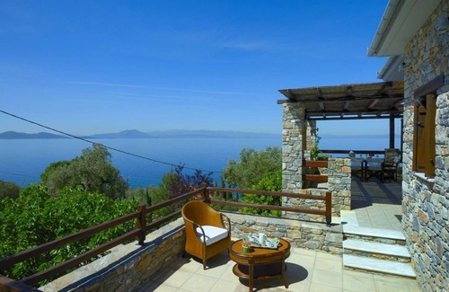 Lefokastron Villa | Villa Anthyllion in Lefokastro # apartment Margarites