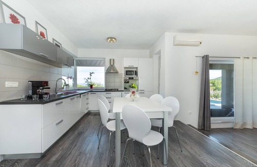 Rogocana Villa | Villa Anton with private swimming pool in a small village near Labin,Istra