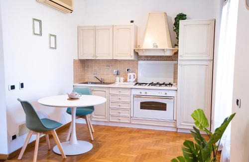 Ciampino Apartment | Villa Antonella Wellness & Jacuzzi