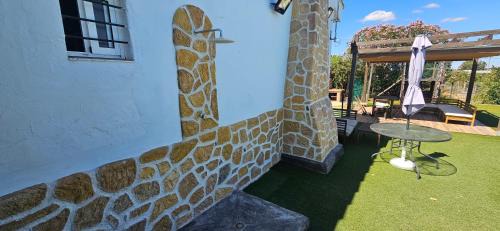Gibraleon House | Villa Antonia