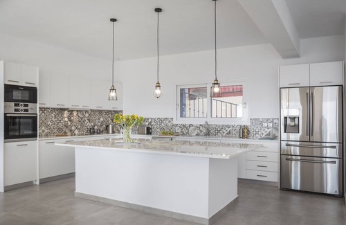 Antipata Villa | Villa Apollonia - Five Bedroom Villa, Sleeps 10