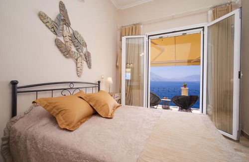 Frourion Villa | Villa Apoplous with pool