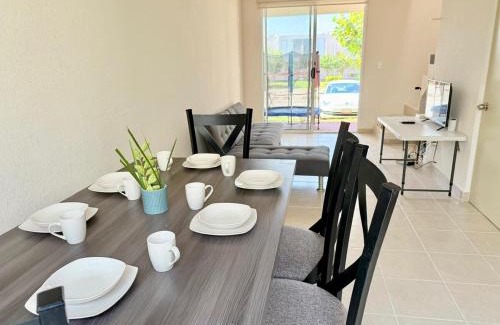 Ayala Apartment | Villa Aqua-Alberca-Terraza- HiveNB