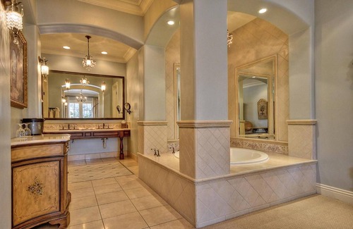 Arden-Arcade Bed & Breakfast | Villa Arden Hills