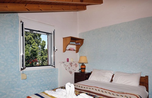 Strovles House | Villa Areti - A Cottage in the Cretan Nature