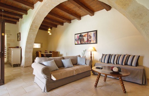 Plaka Villa | Villa Argiro