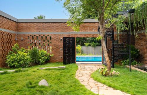 Poothurai Villa | Villa Aribella by Cove Collection