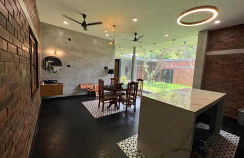 Poothurai Villa | Villa Aribella w/ private pool