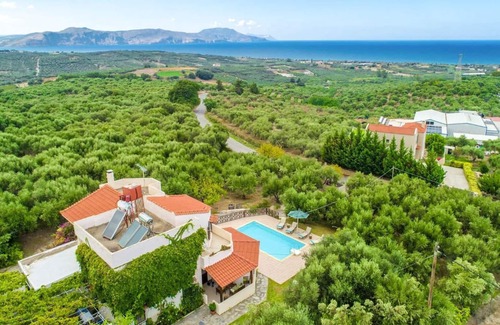 Filaki Villa | Villa Armi - Four Bedroom Villa, Sleeps 10