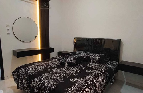 Sidomulyo House | VILLA ARSY : 3 Bedrooms with AC for comfort and freshness in Batu City,East Java