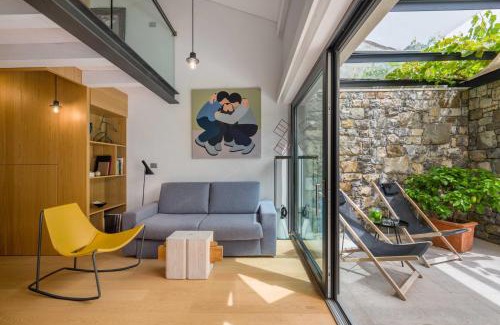 Kras Villa | Villa Artes with Free Hot Tub & Sauna