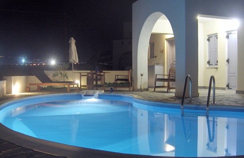 Monolithos House | Villa Arusha