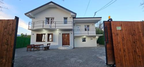 Skopje Region Villa | Villa Atanis