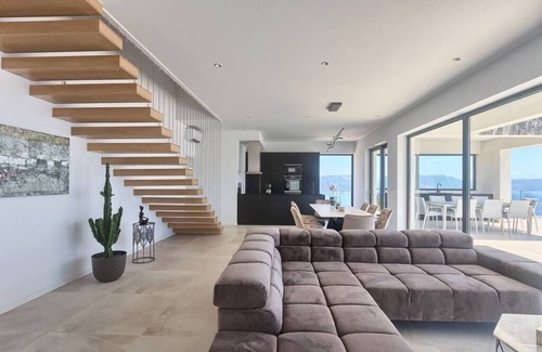 Ripenda Kosi Villa | Villa Ateneum with sea view, jacuzzi&infinity pool