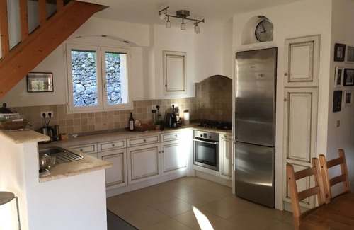 Meyrargues House | Villa au Calme à Proximité Immédiate Daix-en-provence et du Lubéron