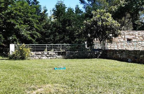 Serviers-et-Labaume Villa | villa au calme à l'entrée d'Uzès