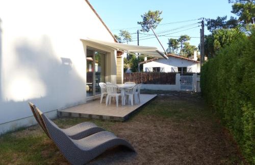 Ronce-les-Bains House | VILLA AU COEUR DE RONCE LES BAINS 200 mètres de la plage