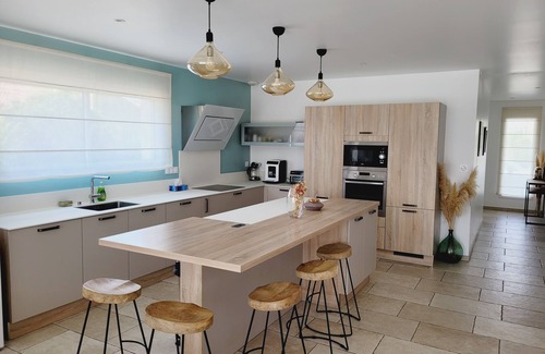 Lespignan Villa | Villa Augustine, single storey villa, 15 minutes from the sea