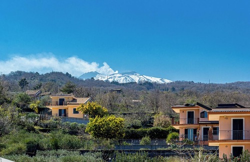 Mineo Villa | Villa Aura-Home n Pool