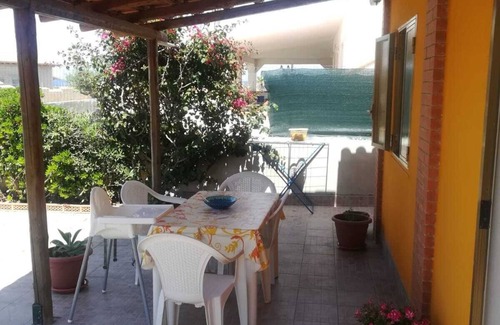 Reitani House | VILLA AURORA IN MARZAMEMI 100 M. FROM THE SEA