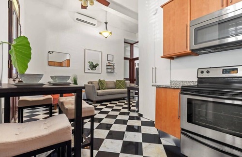 Mercado Apartment | Villa Aurora | Traditional Spanish colonial apartment in beautiful Old San Juan