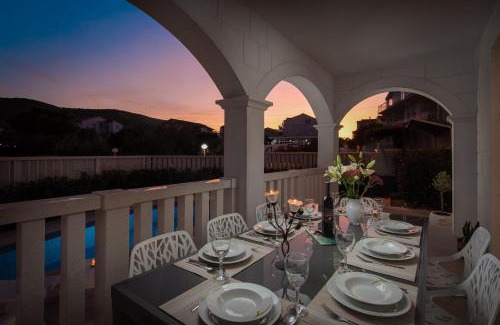 Grebastica Villa | Villa Authentica with Heated Pool