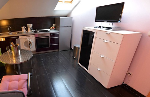 Srebreno House | Villa Avantgarde B&B