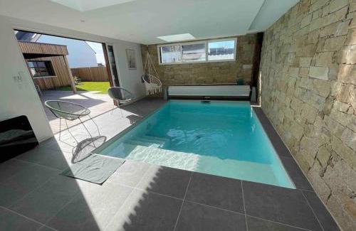 Plouhinec House | Villa avec piscine couverte et proche de la mer