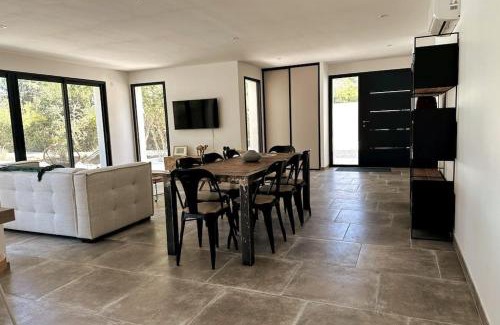 Salles-d'Aude Villa | Villa avec Piscine et Spa