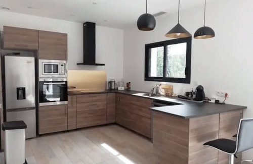 Deyme Villa | Villa Avec Piscine Toulouse Canal du Midi
