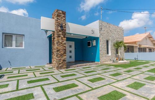 Rancho House | Villa Azul Tide - Oranjestad bohemian beach vibes