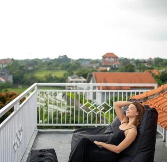 Batu Bolong Villa | Villa Azula Bali