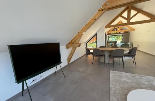 La Celle-sous-Gouzon Villa | Villa Azura - Vue lac exceptionnelle