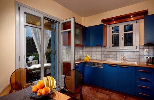 Maragas Villa | Villa 'Azure' Private Infinity Pool Beach Hotel Villa Paradise Naxos