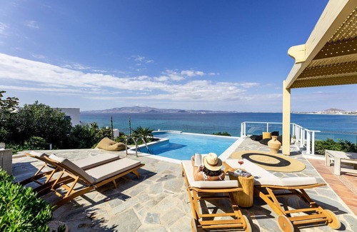 Maragas Villa | Villa 'Azure' Private Infinity Pool Beach Hotel Villa Paradise Naxos