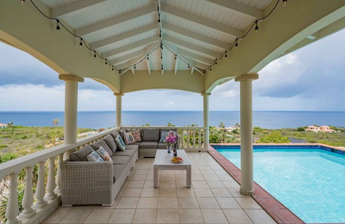 St. Marie House | Villa Azure Rose - Coral Estate