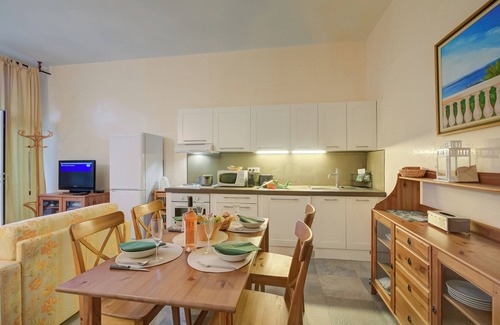 Cote d'Azur- French Riviera Apartment | Villa Azzurra Front Beach, Gassin, France