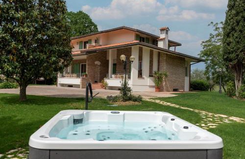 San Giovanni In Marignano Villa | Villa Barbara