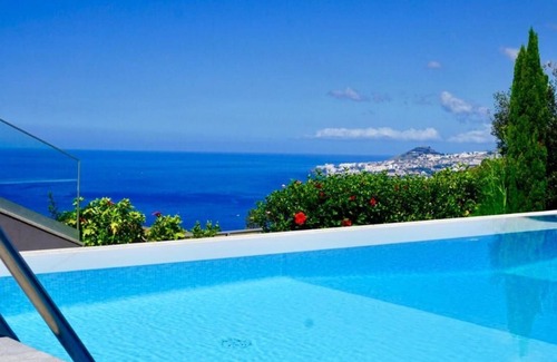 Canico Villa | Villa Babel - Garajau - Madeira