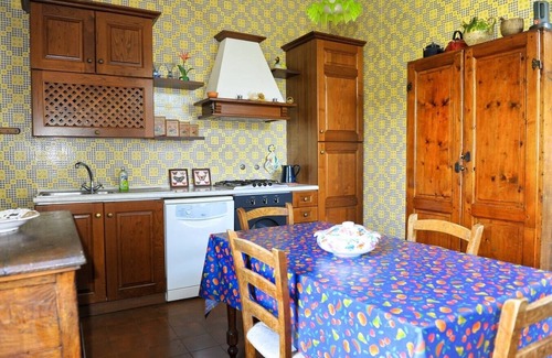 Monteleone d'Orvieto Villa | Villa Bacca - Traditional private villa with pool