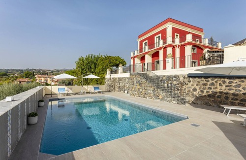 Aci Sant'Antonio Villa | Villa 'Badimà - Con Piscina' with Sea View, Wi-Fi and Air Conditioning