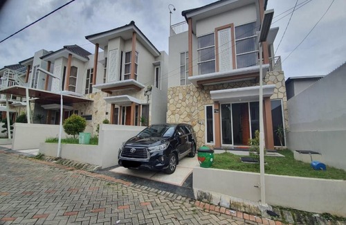 Beji Villa | Villa Bahari Batu